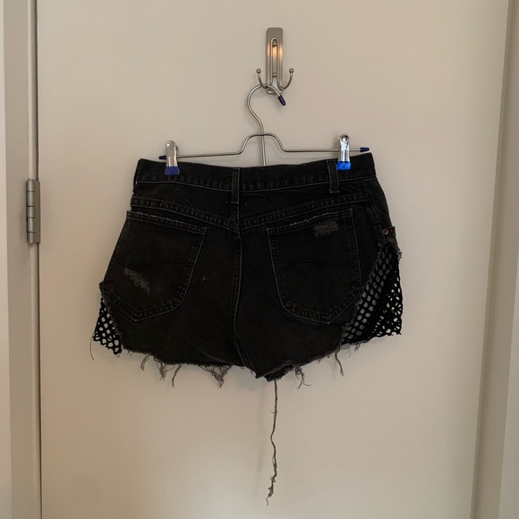 LF shorts with mesh on the side - Picture 2 of 3